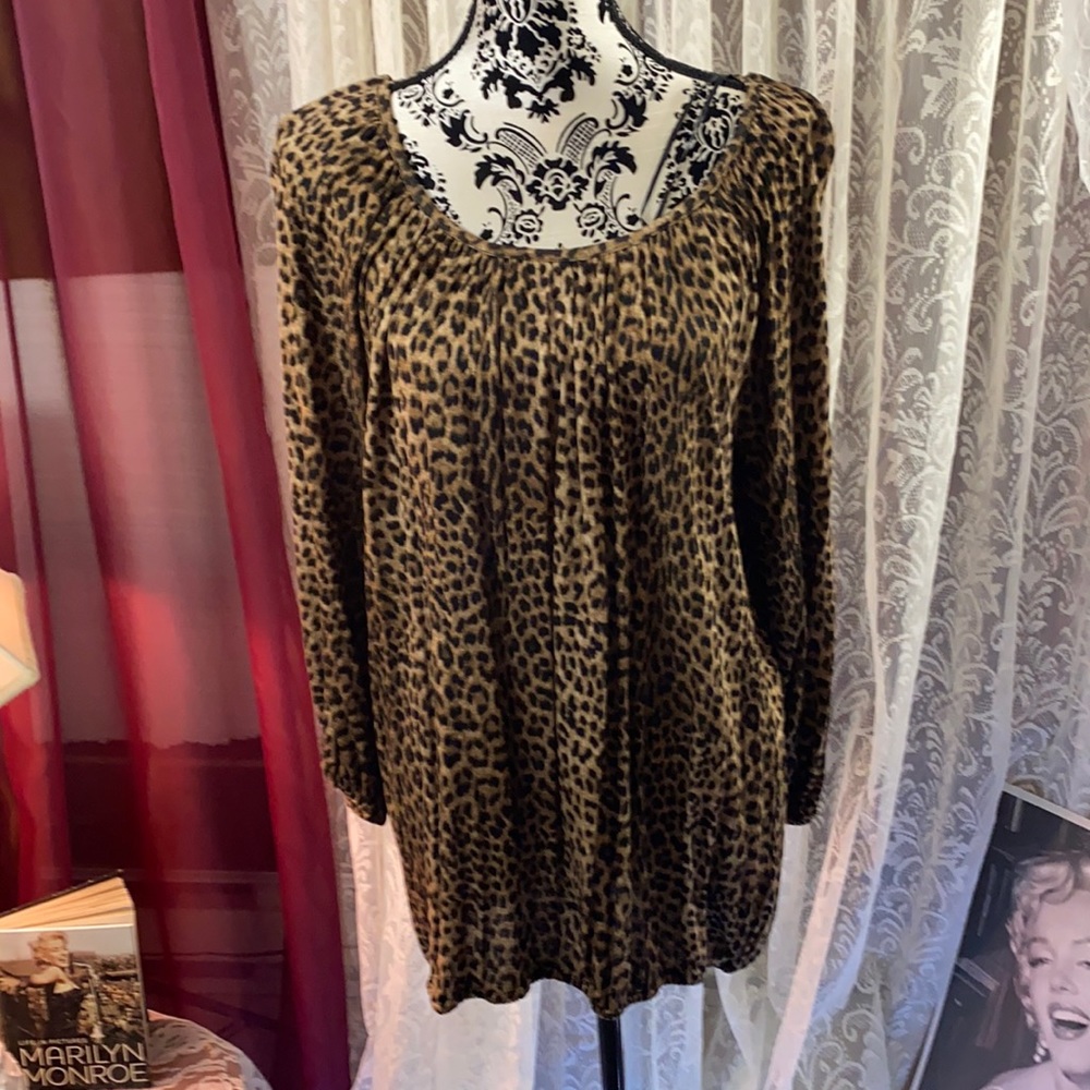 Michael Kors leopard top